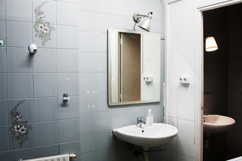 Art City Hostel Barcelona (Adults Only) Экстерьер фото