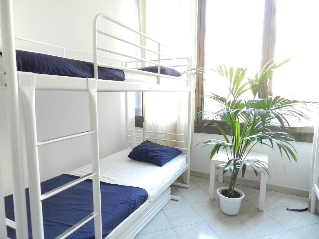 Art City Hostel Barcelona (Adults Only) Экстерьер фото